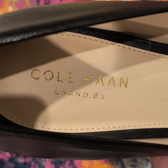 Cole Haan Emory Bow Pump Black Leather 3 inch - Picture 10 of 10